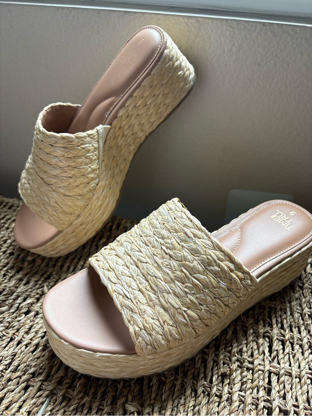 New Time and Tru Natural Tan Woven Platform Slide - Women's